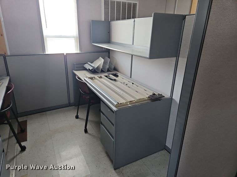 image for item DF8477 ModSpace mobile office