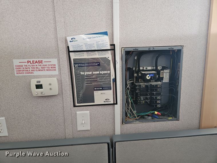 image for item DF8477 ModSpace mobile office