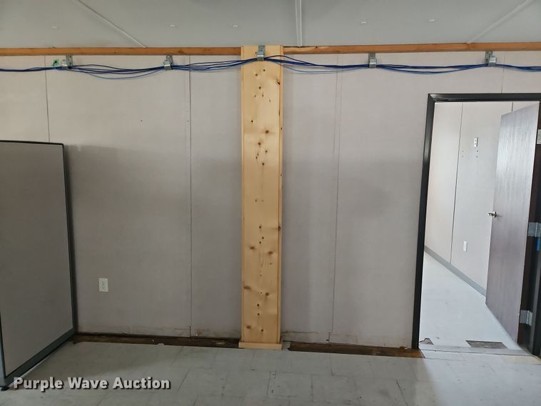 image for item DF8477 ModSpace mobile office