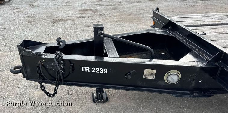 image for item DH9856 2005 Butler Trailer MFG Co Inc B-2024-FD equipment trailer