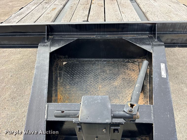 image for item DH9856 2005 Butler Trailer MFG Co Inc B-2024-FD equipment trailer