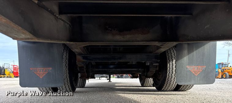 image for item DH9856 2005 Butler Trailer MFG Co Inc B-2024-FD equipment trailer