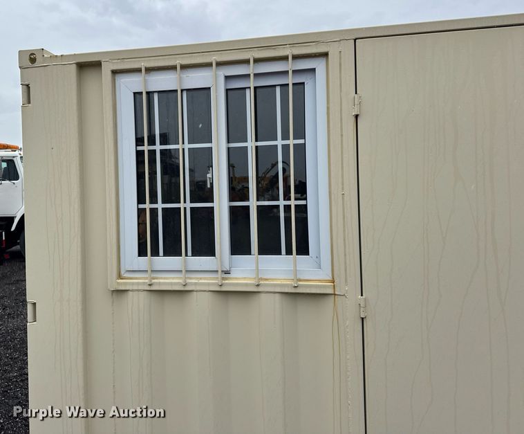 image for item DH9911 Shipping container 