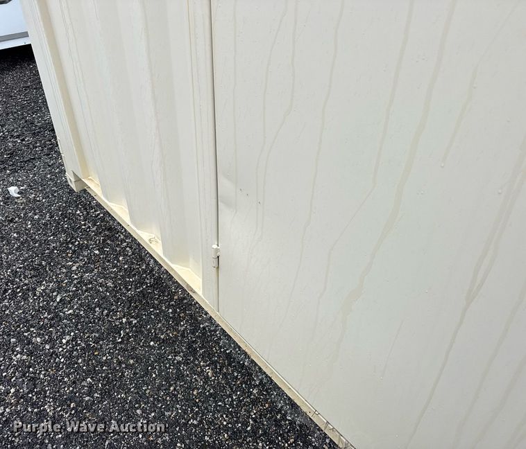 image for item DH9911 Shipping container 