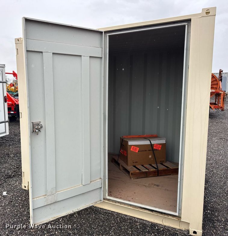 image for item DH9911 Shipping container 