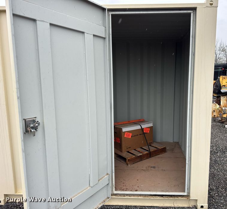 image for item DH9911 Shipping container 