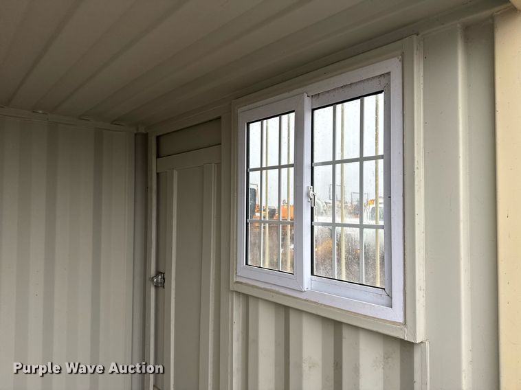 image for item DH9911 Shipping container 