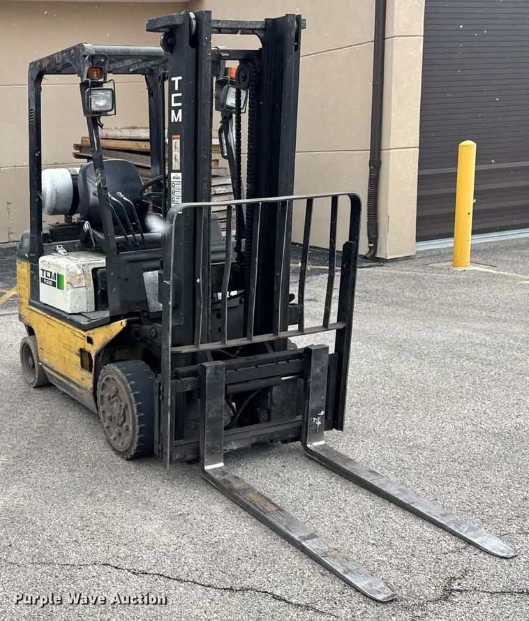 image for item DH9914 TCM FCG20 forklift