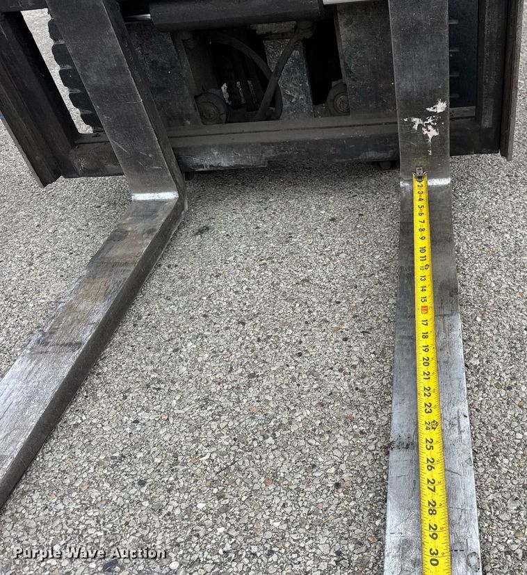 image for item DH9914 TCM FCG20 forklift