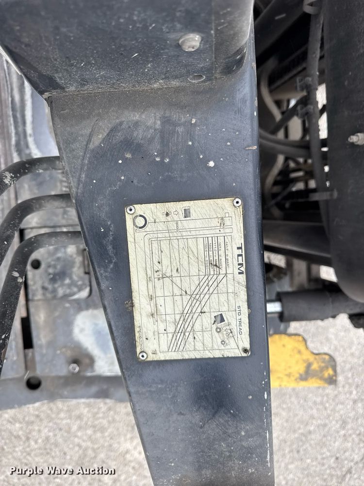 image for item DH9914 TCM FCG20 forklift