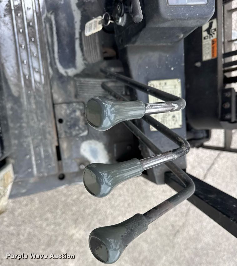 image for item DH9914 TCM FCG20 forklift