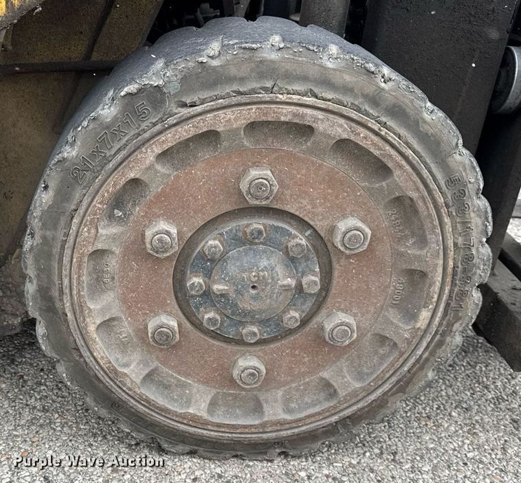 image for item DH9914 TCM FCG20 forklift