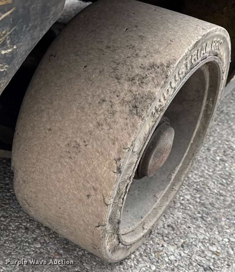 image for item DH9914 TCM FCG20 forklift