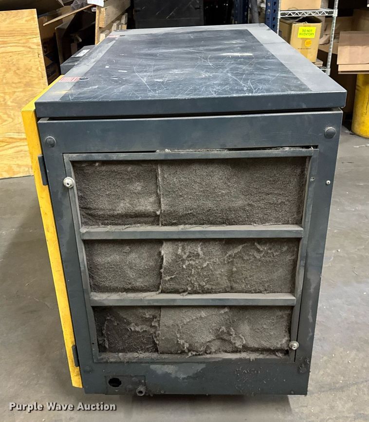 image for item DH9915 1996 Kaeser AS31 air compressor
