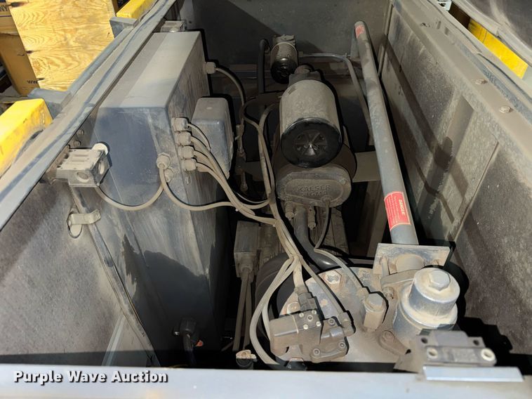 image for item DH9915 1996 Kaeser AS31 air compressor