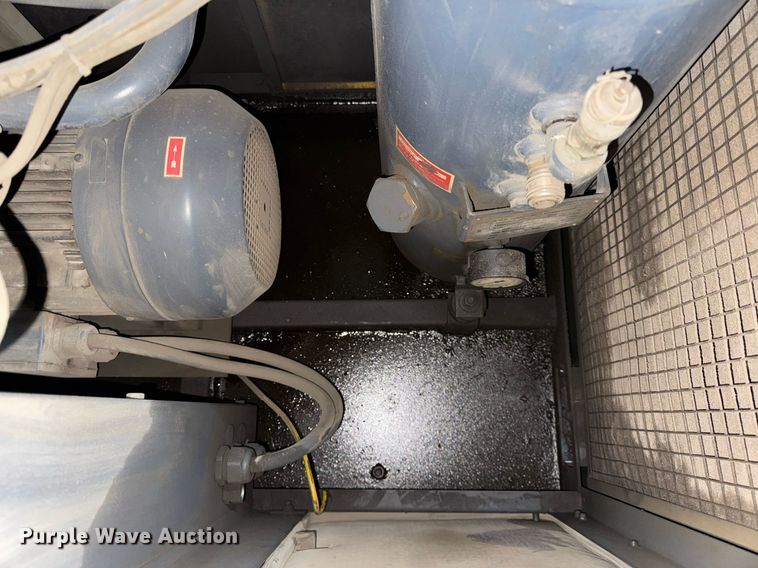 image for item DH9915 1996 Kaeser AS31 air compressor