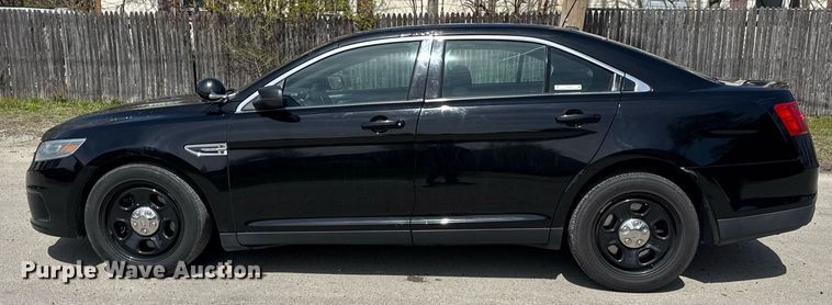 image for item DH9924 2014 Ford Taurus Police Interceptor 