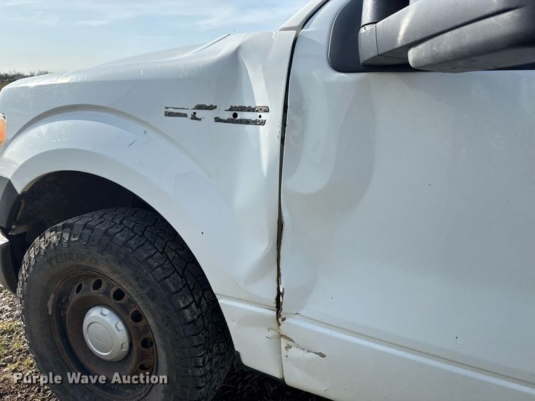 image for item DM5675 2011 Ford F150 SuperCab pickup truck