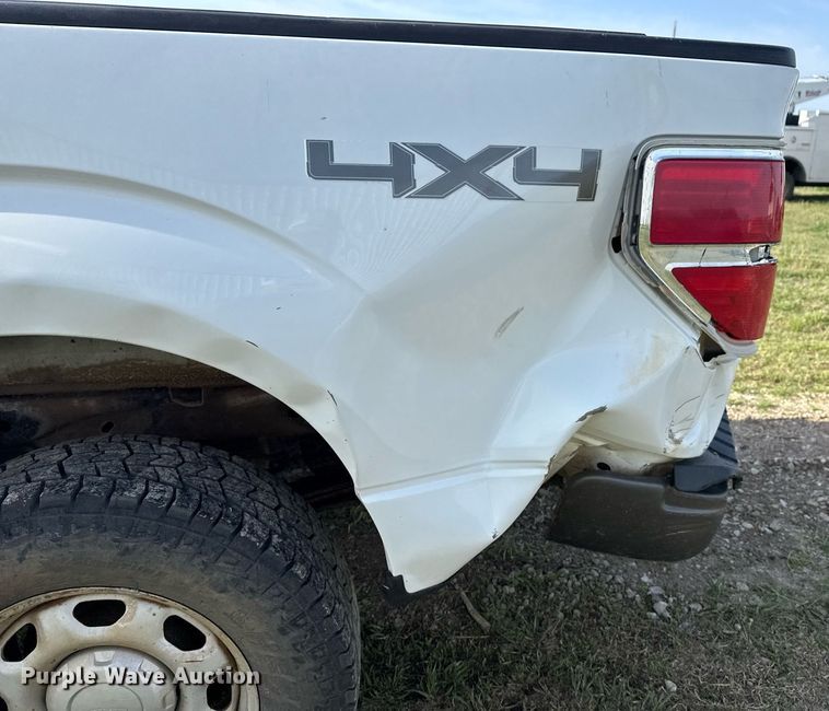 image for item DM5675 2011 Ford F150 SuperCab pickup truck