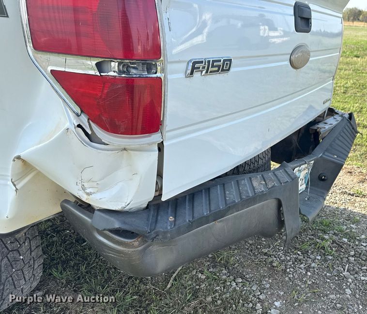 image for item DM5675 2011 Ford F150 SuperCab pickup truck