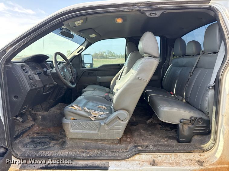 image for item DM5675 2011 Ford F150 SuperCab pickup truck