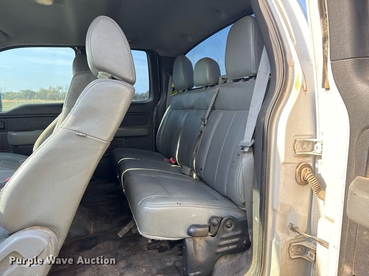 image for item DM5675 2011 Ford F150 SuperCab pickup truck