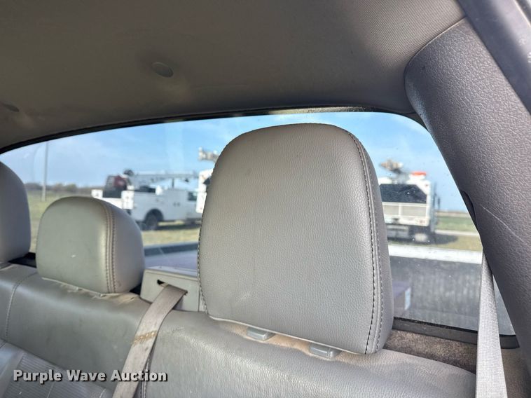 image for item DM5675 2011 Ford F150 SuperCab pickup truck