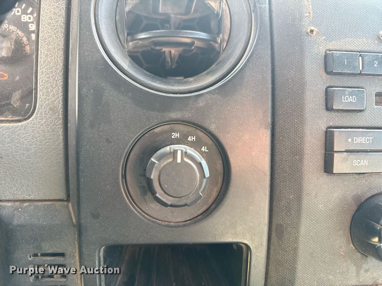 image for item DM5675 2011 Ford F150 SuperCab pickup truck