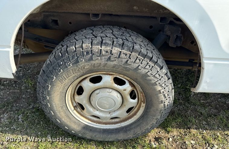 image for item DM5675 2011 Ford F150 SuperCab pickup truck