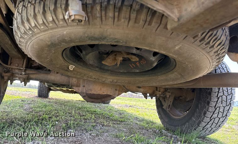 image for item DM5675 2011 Ford F150 SuperCab pickup truck