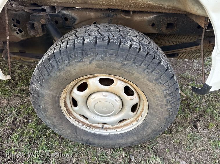 image for item DM5675 2011 Ford F150 SuperCab pickup truck