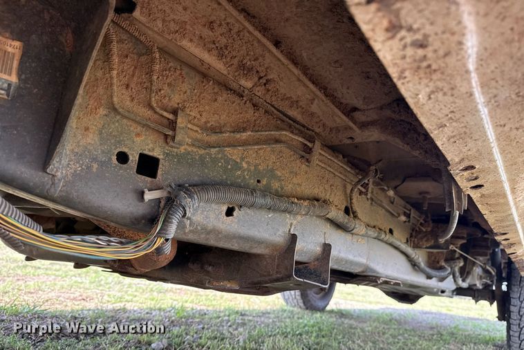 image for item DM5675 2011 Ford F150 SuperCab pickup truck