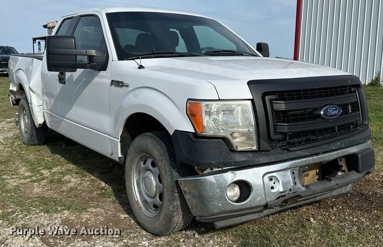 image for item DM5679 2014 Ford F150 SuperCab pickup truck
