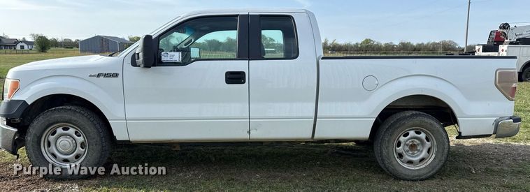 image for item DM5679 2014 Ford F150 SuperCab pickup truck