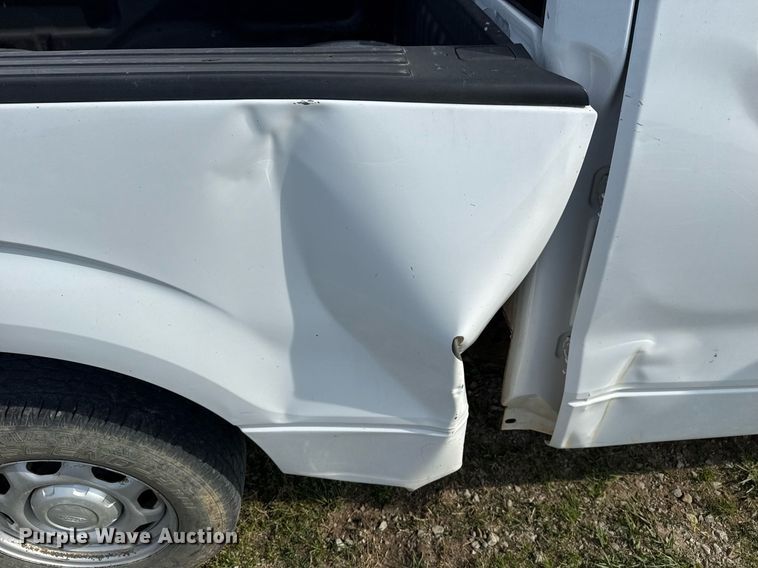 image for item DM5679 2014 Ford F150 SuperCab pickup truck