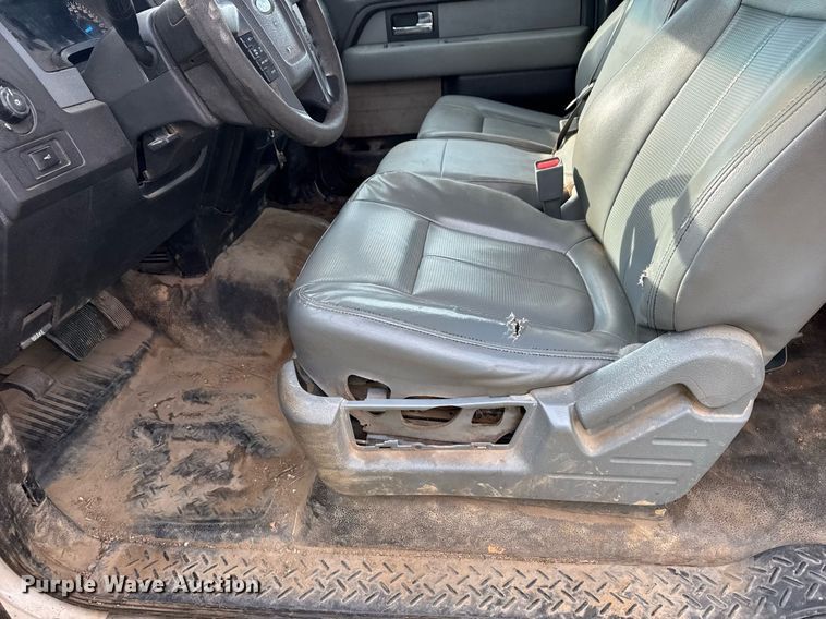 image for item DM5679 2014 Ford F150 SuperCab pickup truck