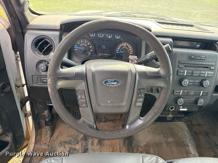 image for item DM5679 2014 Ford F150 SuperCab pickup truck