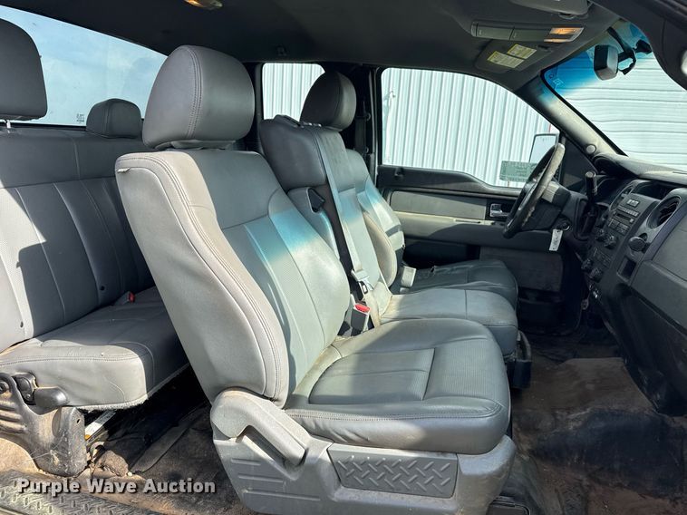 image for item DM5679 2014 Ford F150 SuperCab pickup truck