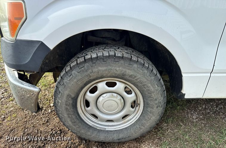 image for item DM5679 2014 Ford F150 SuperCab pickup truck