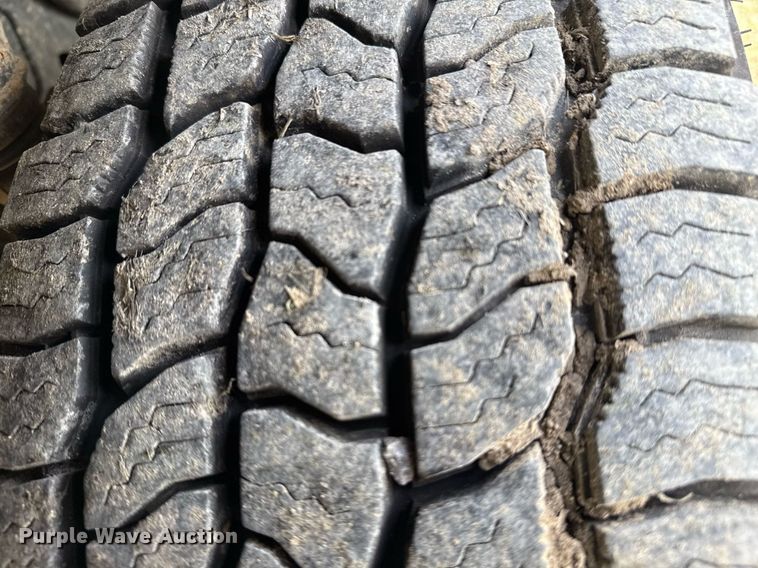 image for item DM5679 2014 Ford F150 SuperCab pickup truck