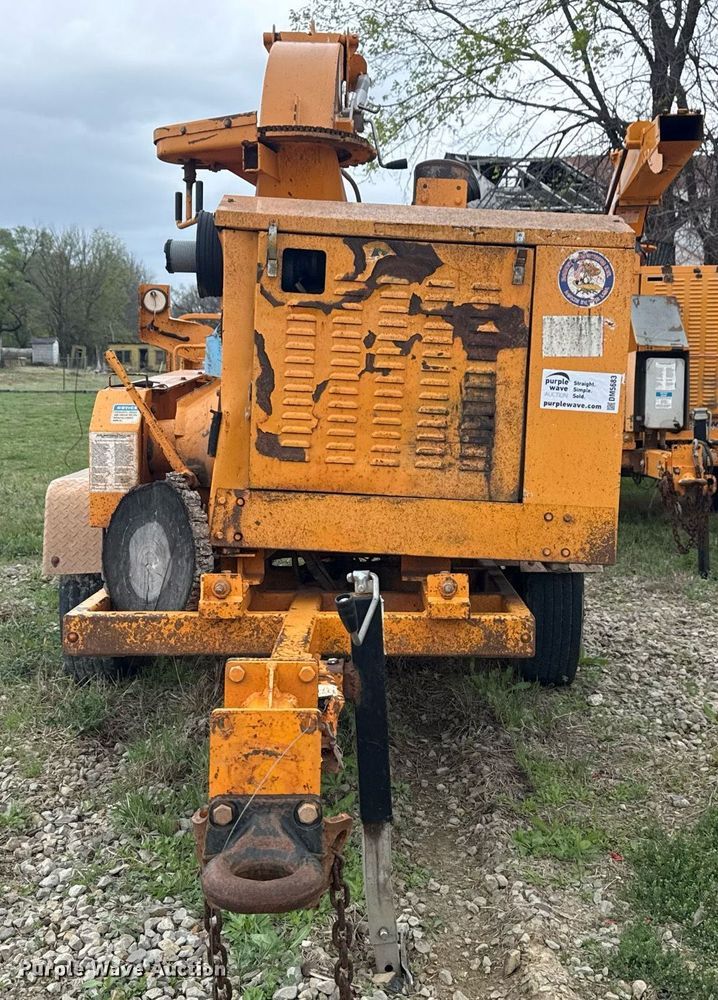 image for item DM5683 2014 Bandit Intimidator 990 wood chipper