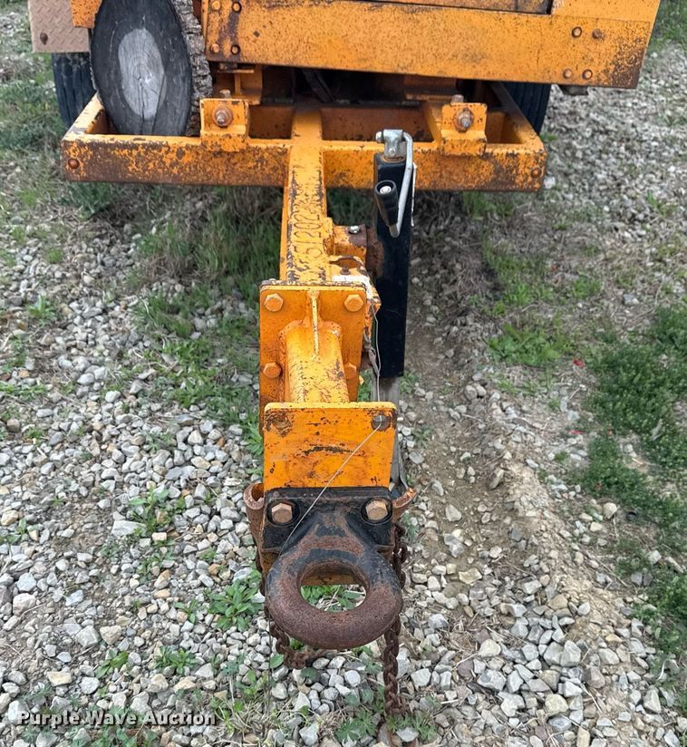 image for item DM5683 2014 Bandit Intimidator 990 wood chipper