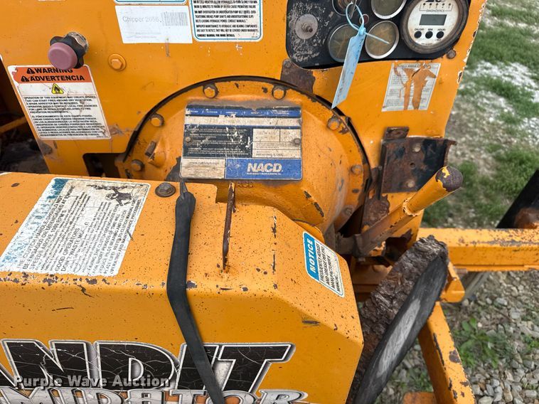 image for item DM5683 2014 Bandit Intimidator 990 wood chipper