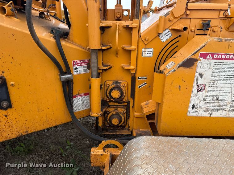 image for item DM5683 2014 Bandit Intimidator 990 wood chipper