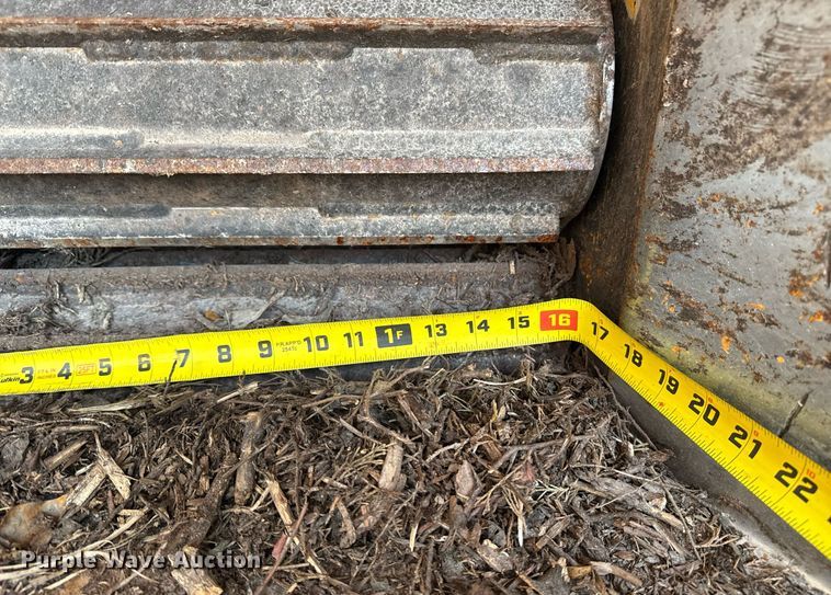 image for item DM5683 2014 Bandit Intimidator 990 wood chipper