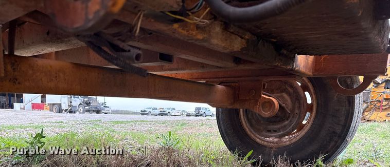 image for item DM5683 2014 Bandit Intimidator 990 wood chipper