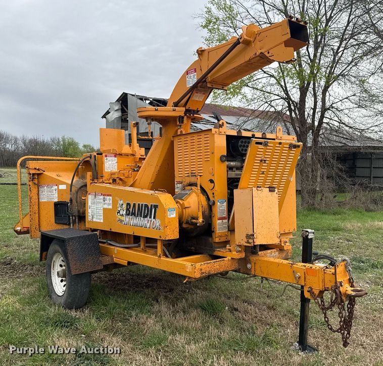 image for item DM5684 Bandit Intimidator 990 wood chipper