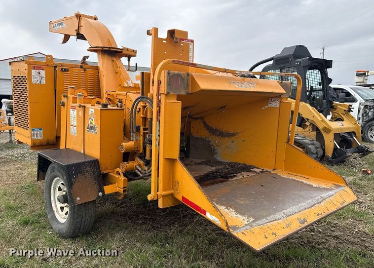 image for item DM5684 Bandit Intimidator 990 wood chipper