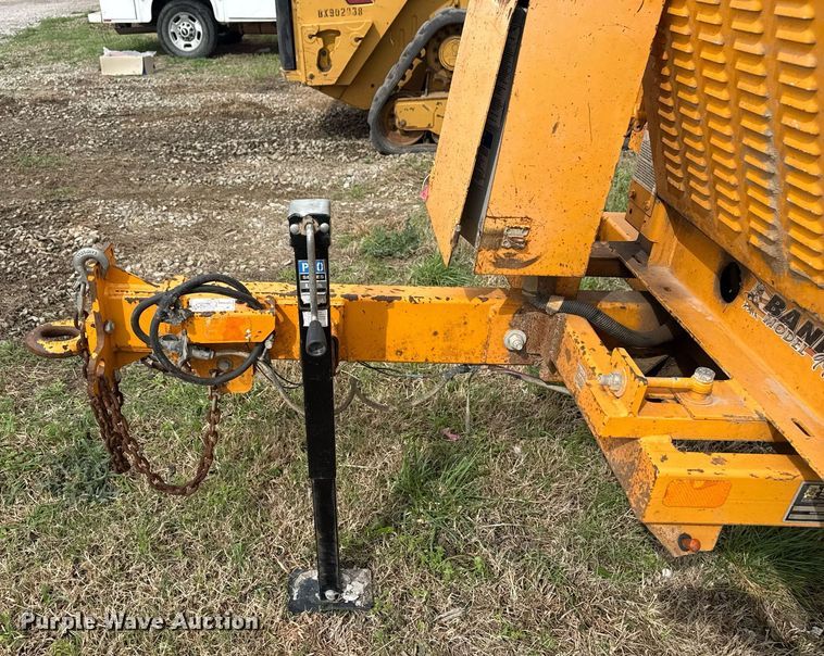 image for item DM5684 Bandit Intimidator 990 wood chipper