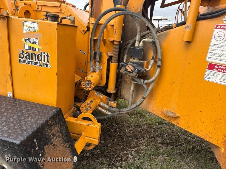 image for item DM5684 Bandit Intimidator 990 wood chipper